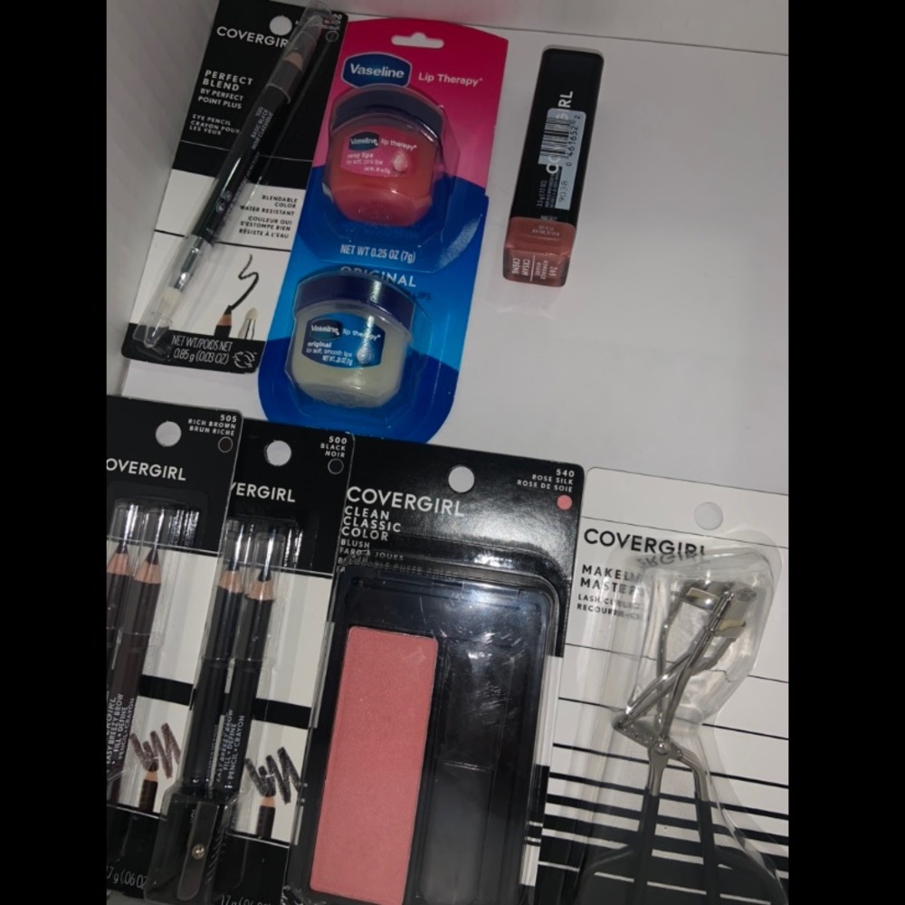 Covergirl Bundle - Make Up